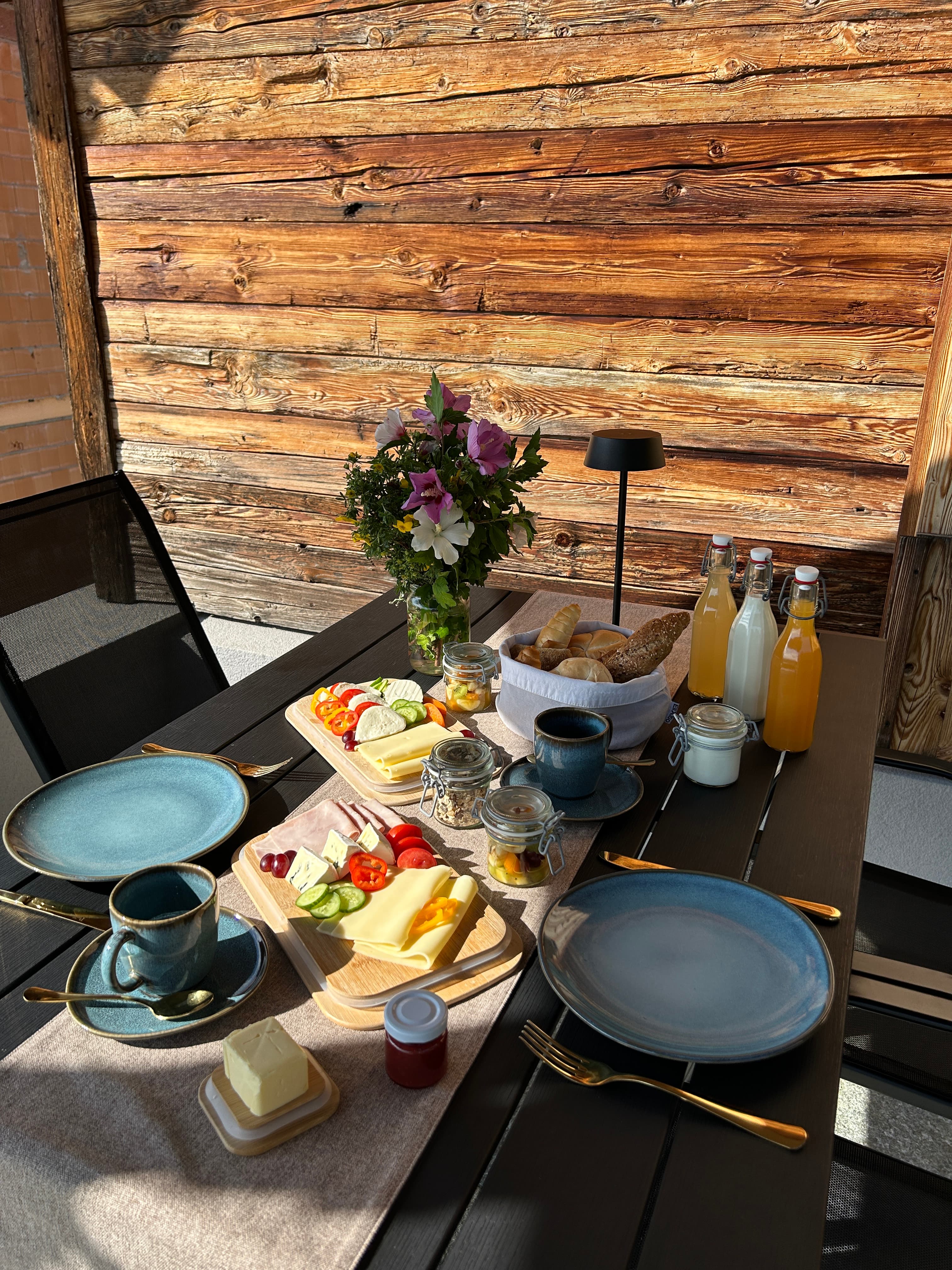 Chalet‑Auszeit am Fuß des Demmerkogels in der Südsteiermark