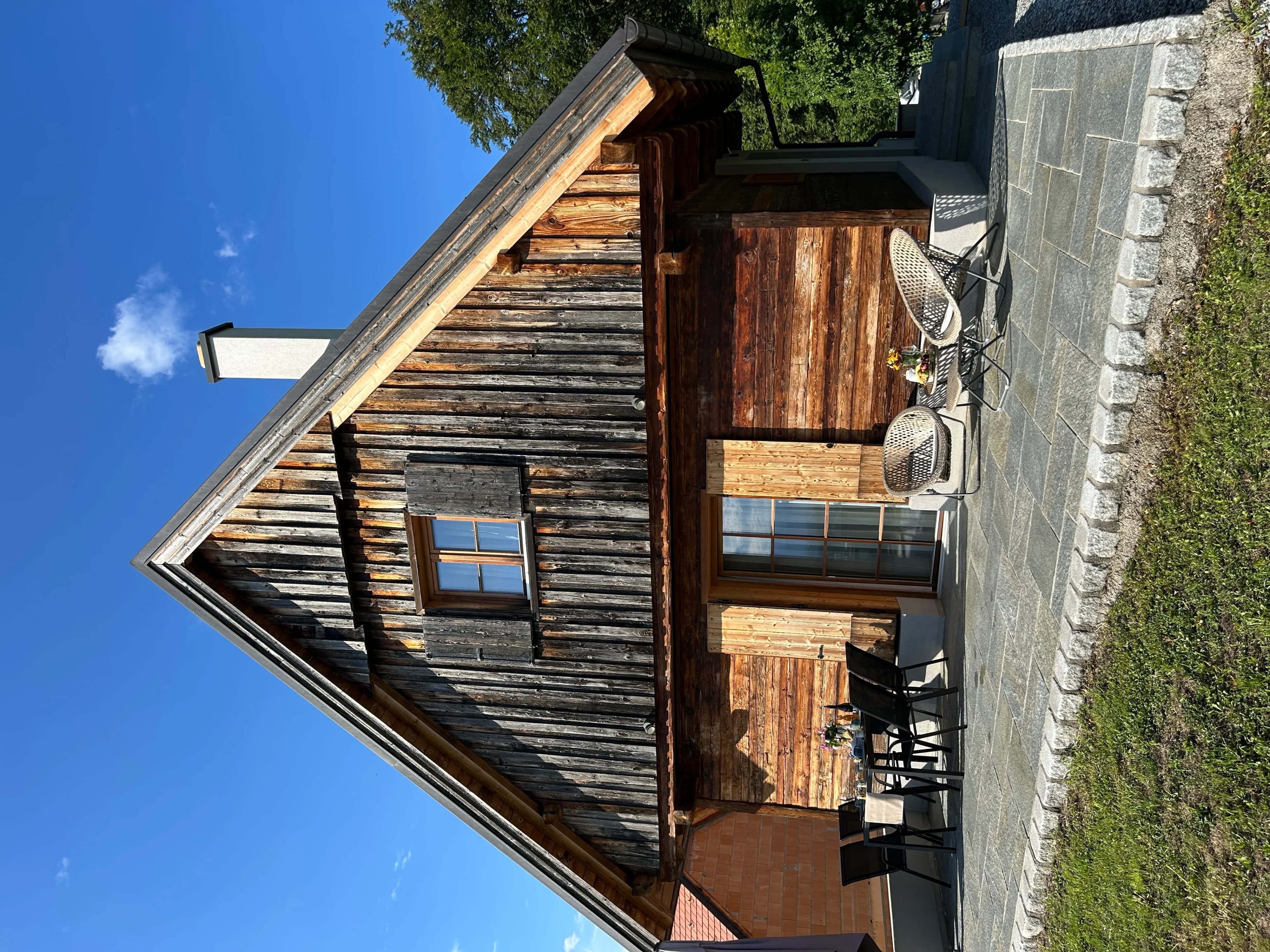 Flavia Solva erleben – Exklusivurlaub im Weinchalet