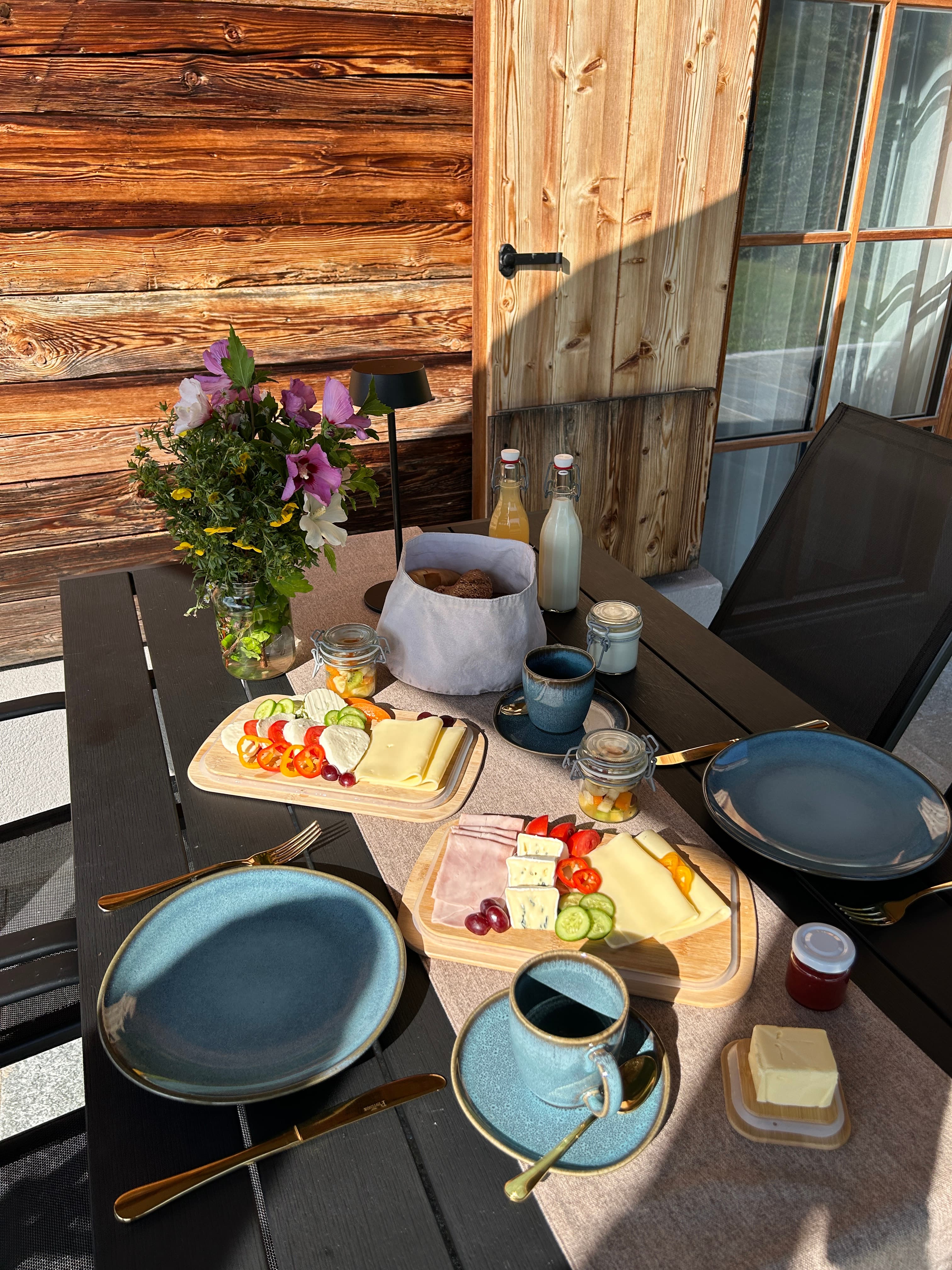 Flavia Solva erleben – Exklusivurlaub im Weinchalet