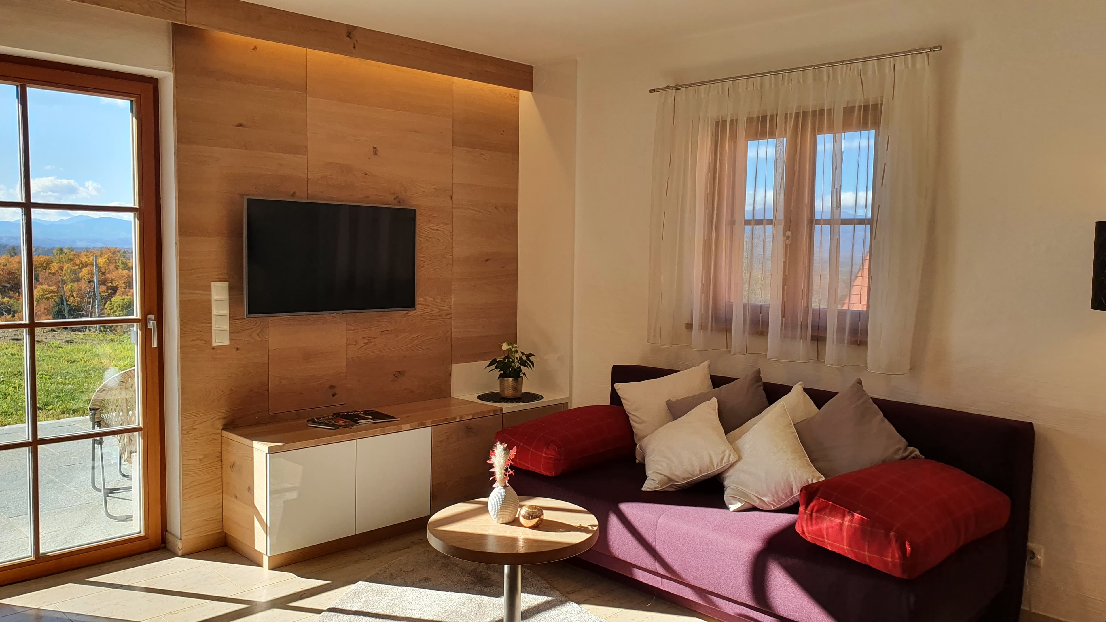 Weinregion Sausal - Weinberge, Komfort Geschmack