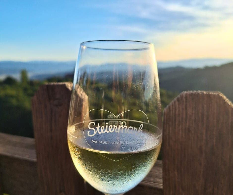 Weinregion Sausal - Weinberge, Komfort Geschmack